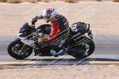 media/Dec-10-2023-SoCal Trackdays (Sun) [[0ce70f5433]]/Turn 9 Inside Set 2 (1115am)/